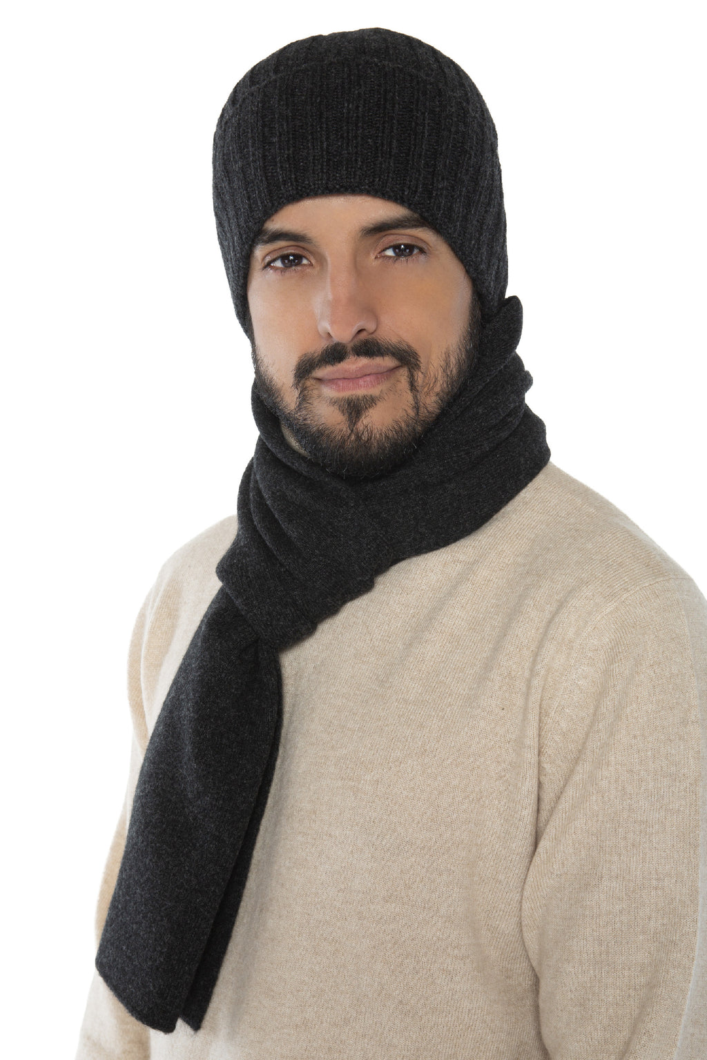 Geschenkset Bruno: Mütze, Handschuhe und Schal aus 100 % Kaschmir